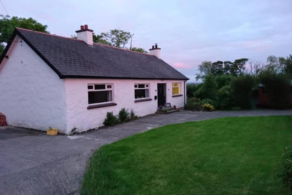 Peggys Escape Villa Ballycastle Eksteriør billede